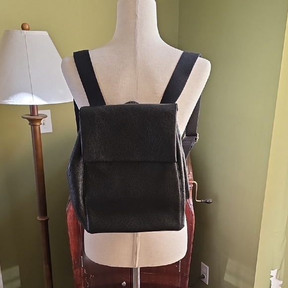NWOT Nordstrom Black Pebbled Leather Backpack - Picture 6 of 7